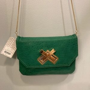 Deux lux crossbody/cluch in Emerald green NWT